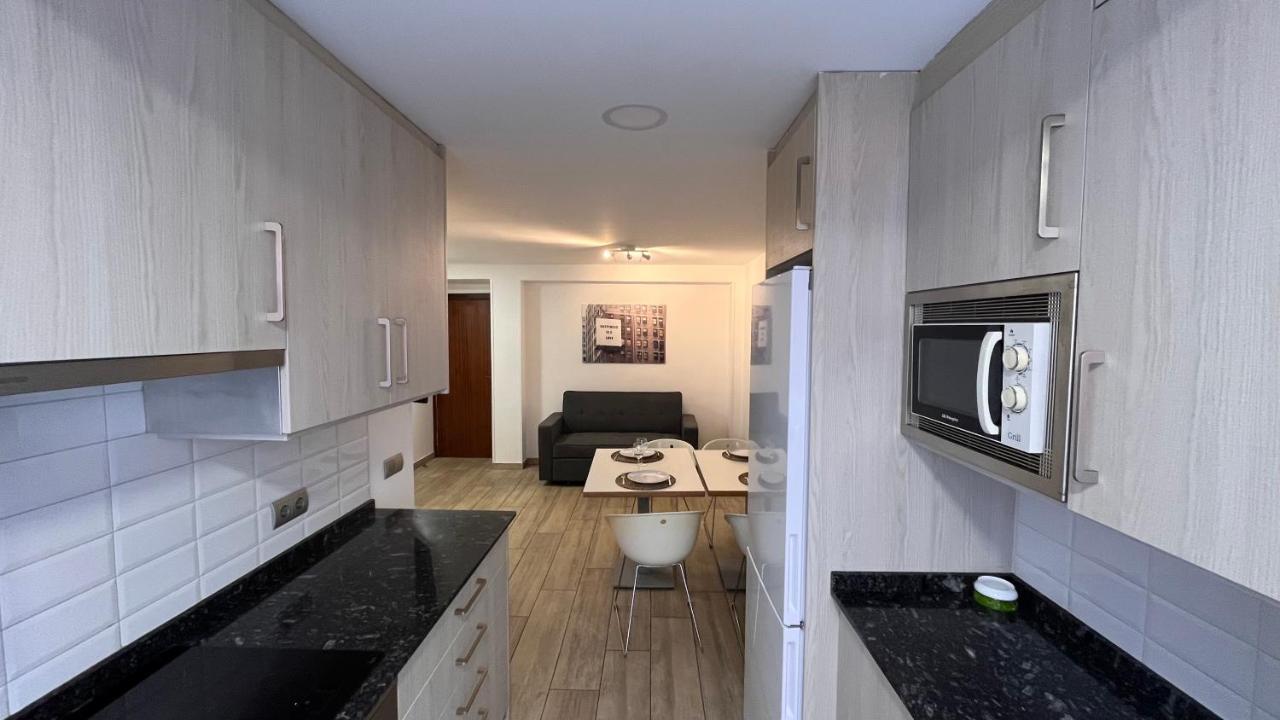 Luminoso Apartamento 6 Personas Pueblo Nuevo Madrid Exterior photo